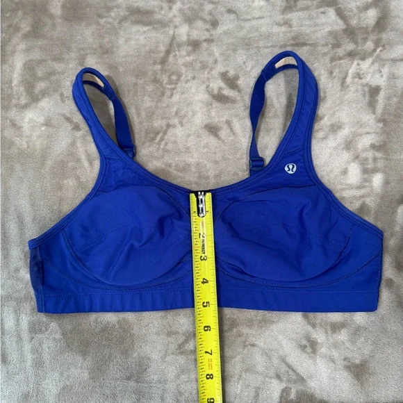 lululemon athletica Vibrant Blue Bra - Picture 5 of 6